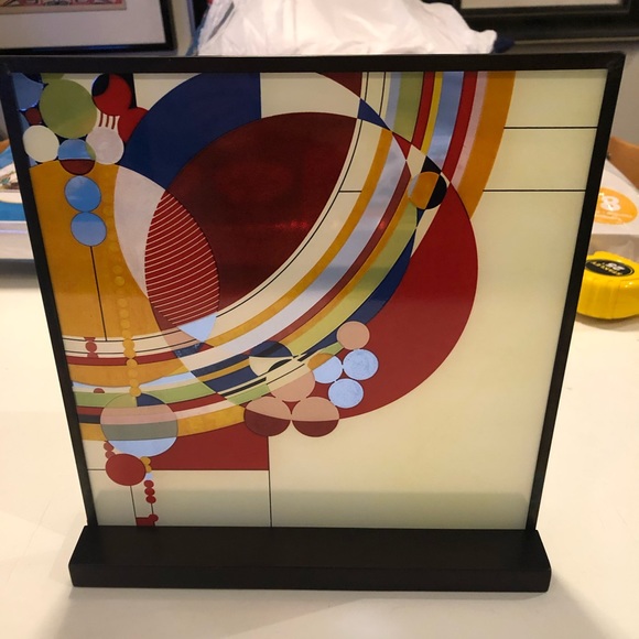 Frank Lloyd Wright  March balloons glass